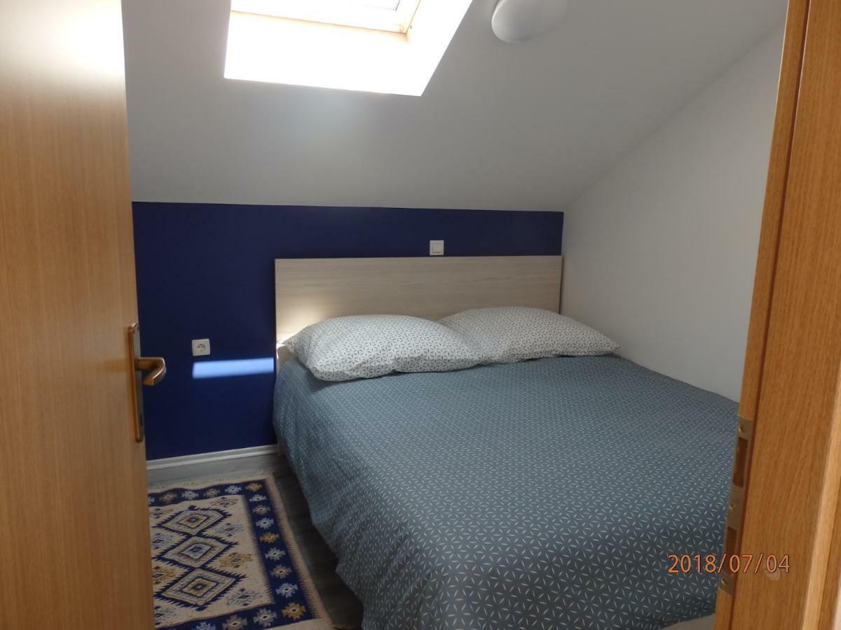 Apartman M&M Milna  Extérieur photo