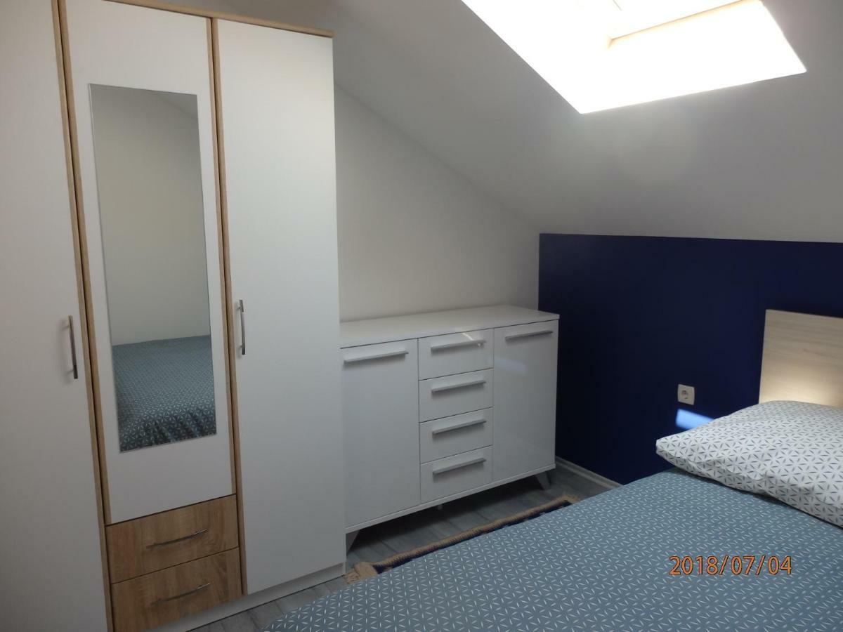 Apartman M&M Milna  Extérieur photo